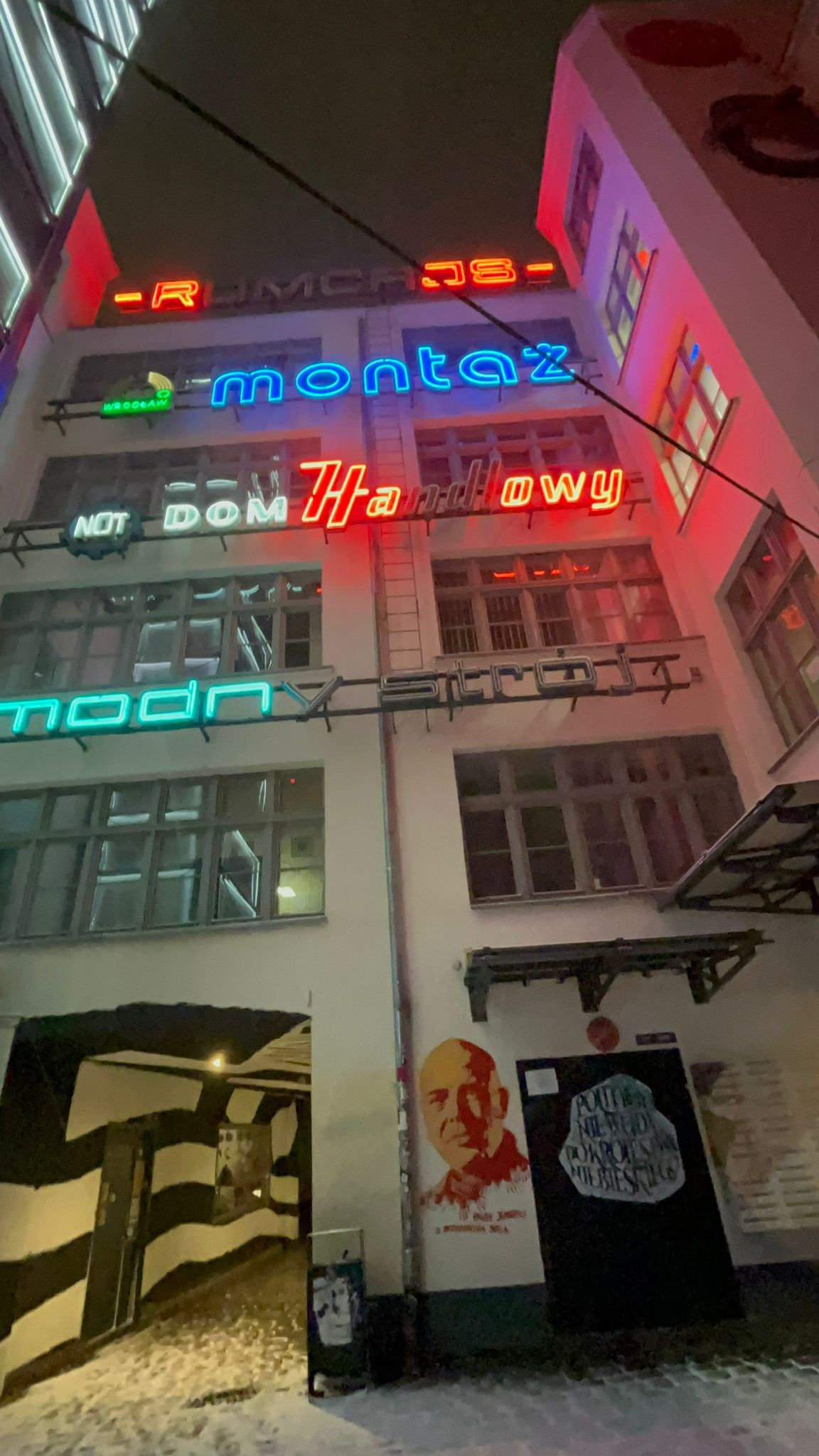 Neon Side Gallery, Wroclaw